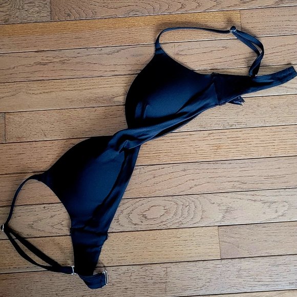 H and m bikini top - Picture 1 of 2